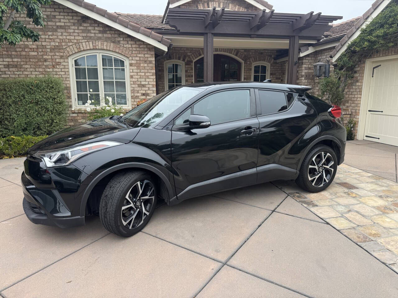 2018 TOYOTA C-HR