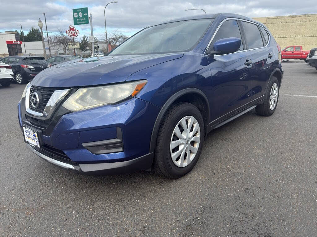 2017 NISSAN Rogue