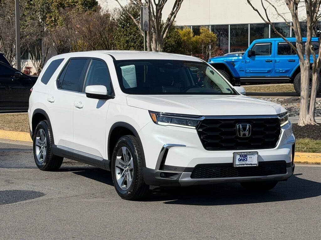 2025 HONDA Pilot