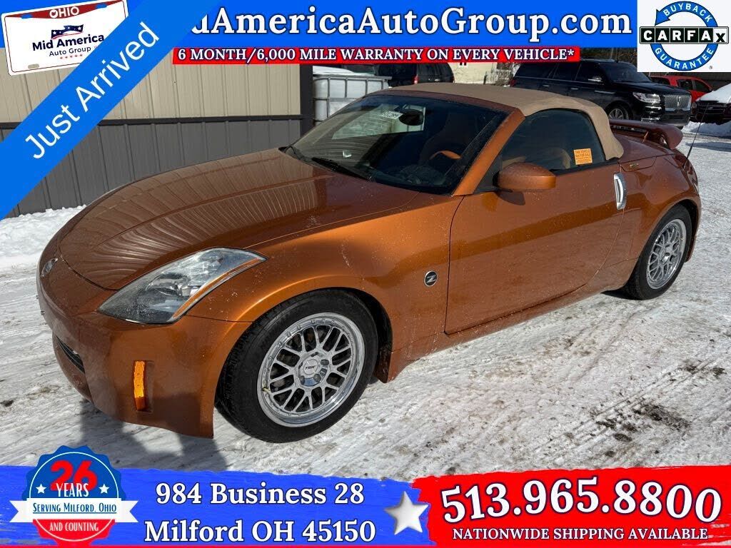 2004 NISSAN 350Z