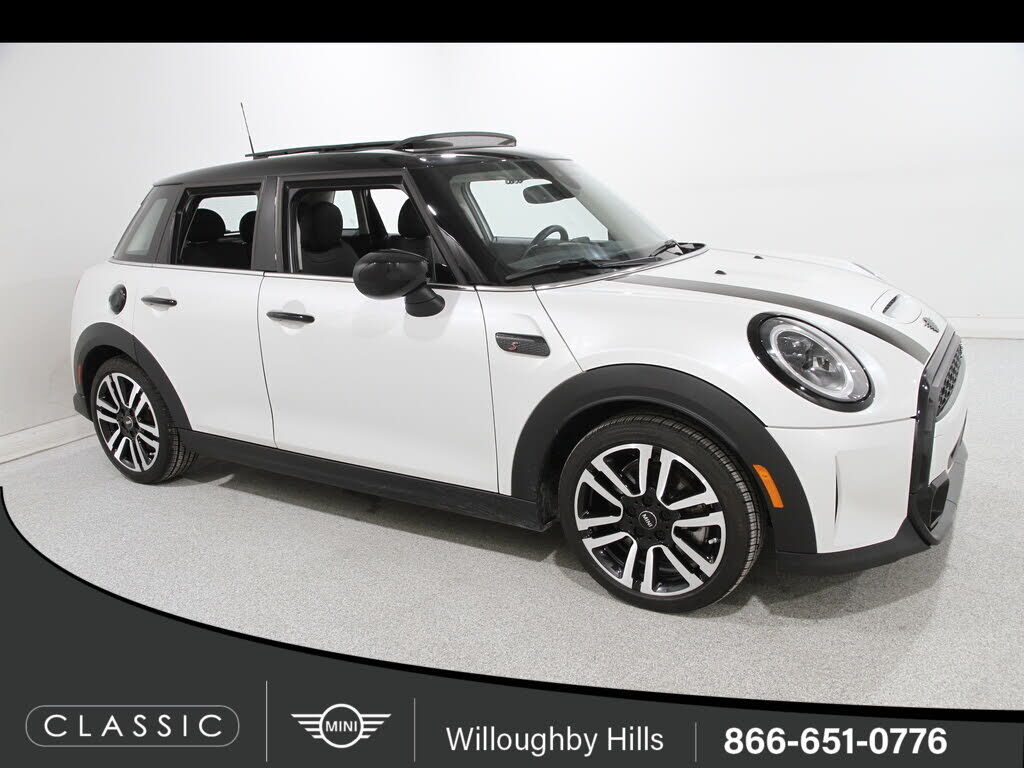 2024 MINI Hardtop