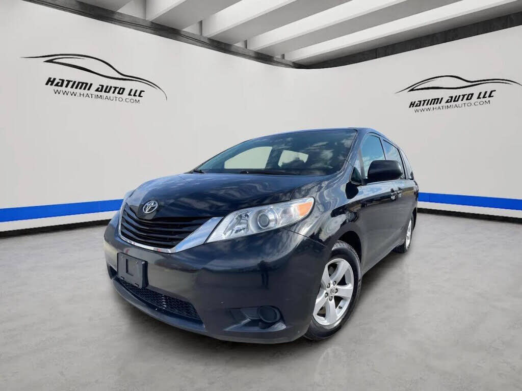 2012 TOYOTA Sienna