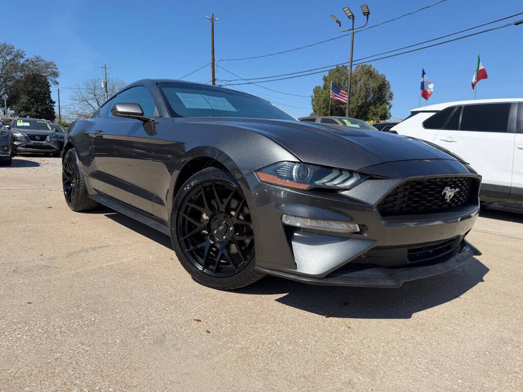 2018 FORD Mustang