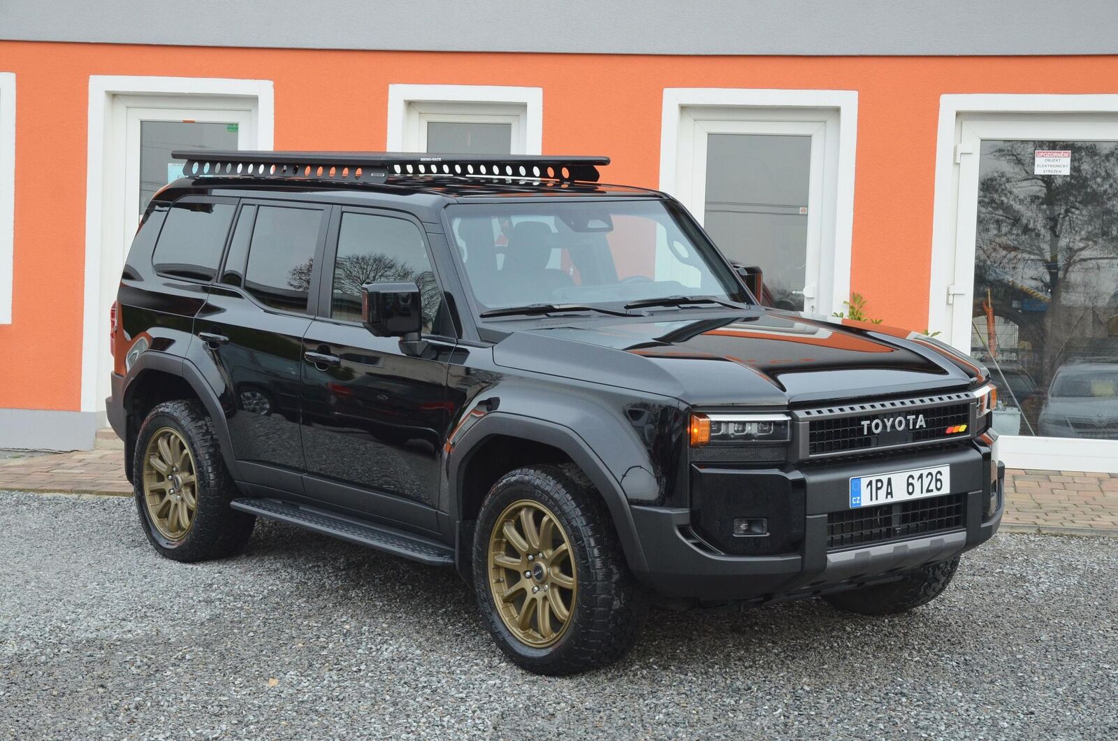 2024 TOYOTA Land Cruiser