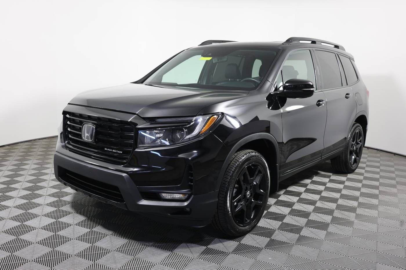 2024 HONDA Passport