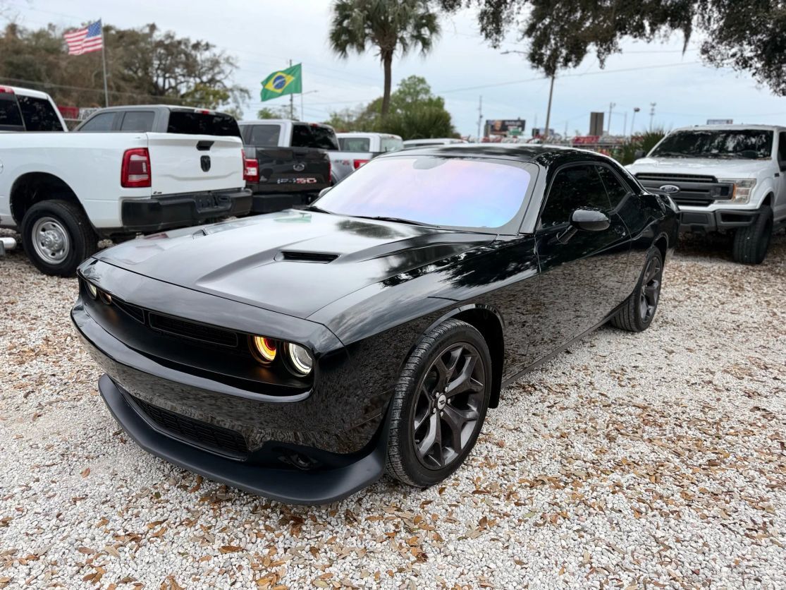 2017 DODGE Challenger