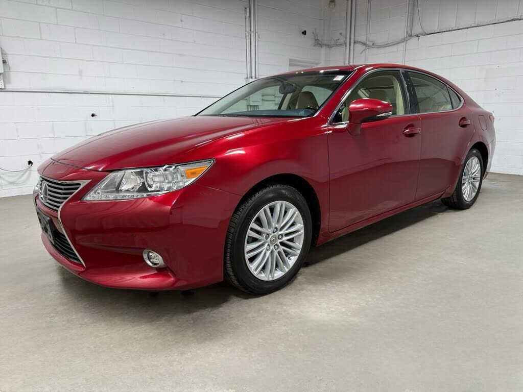 2015 LEXUS ES