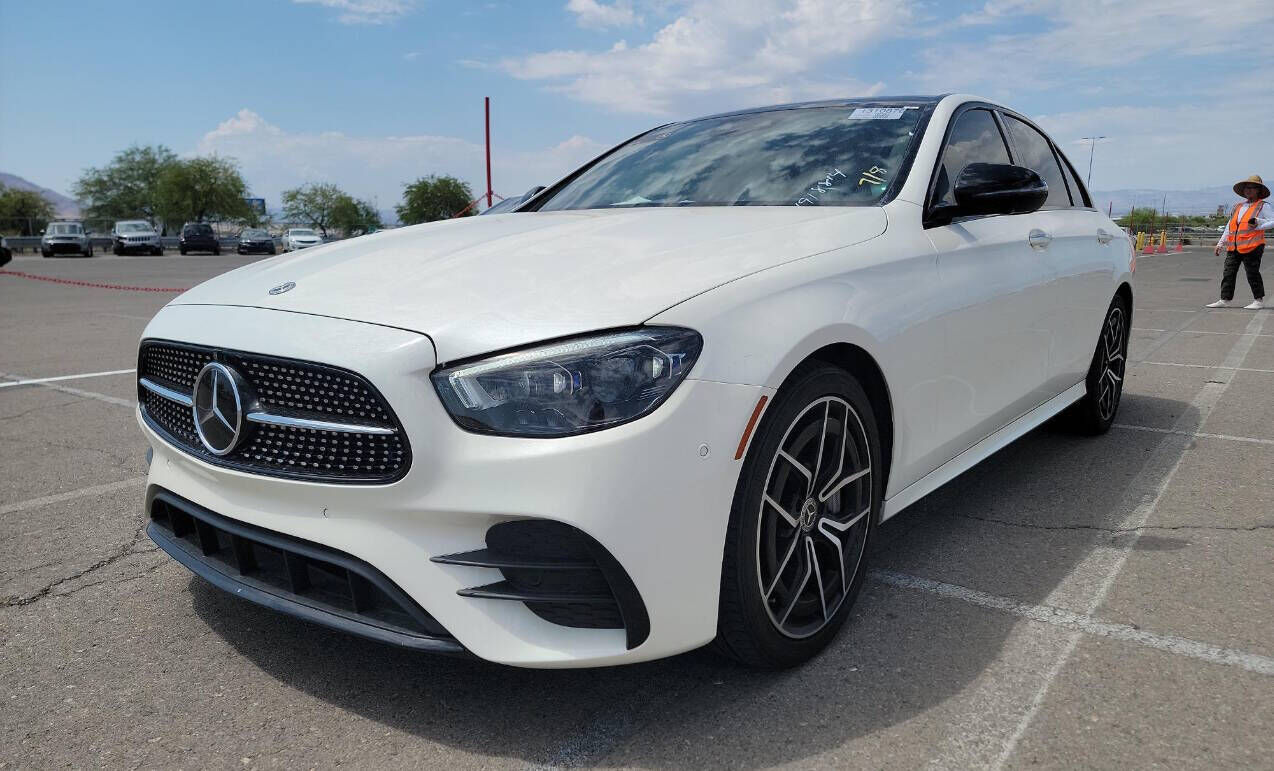 2021 MERCEDES-BENZ E-Class