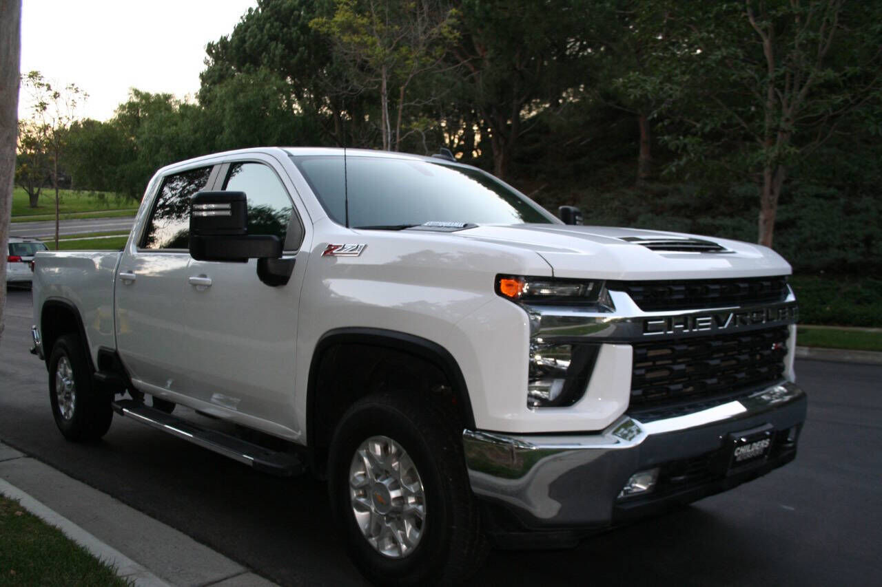 2023 CHEVROLET Silverado HD