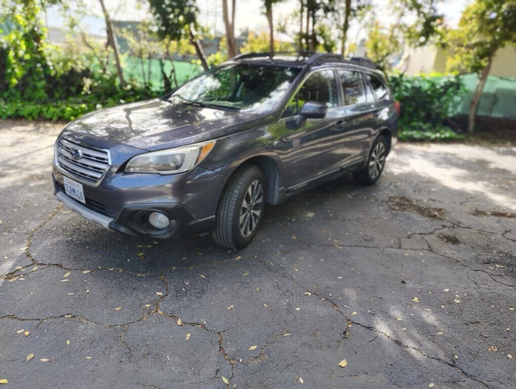 2015 SUBARU Outback