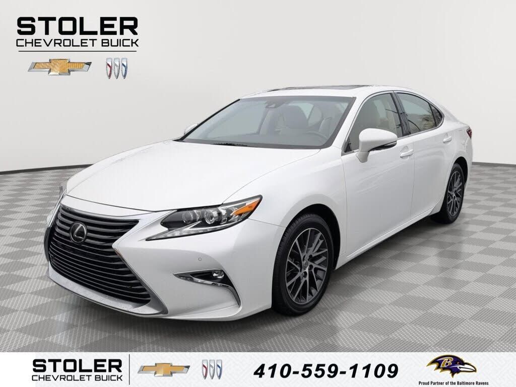 2016 LEXUS ES