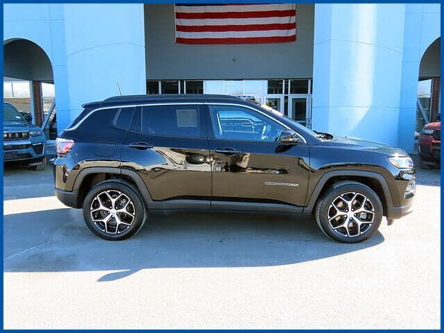 2024 JEEP Compass