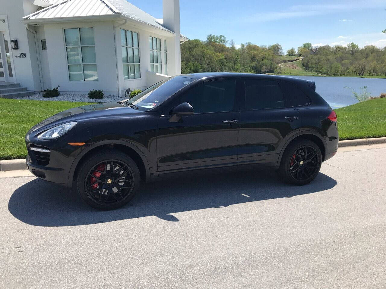 2012 PORSCHE Cayenne