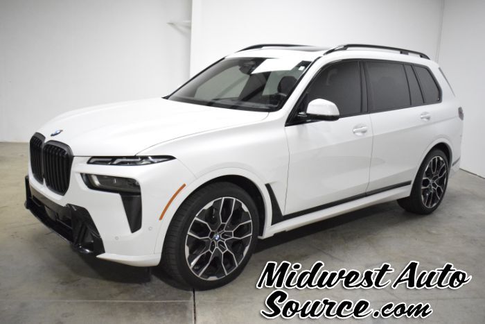 2023 BMW X7