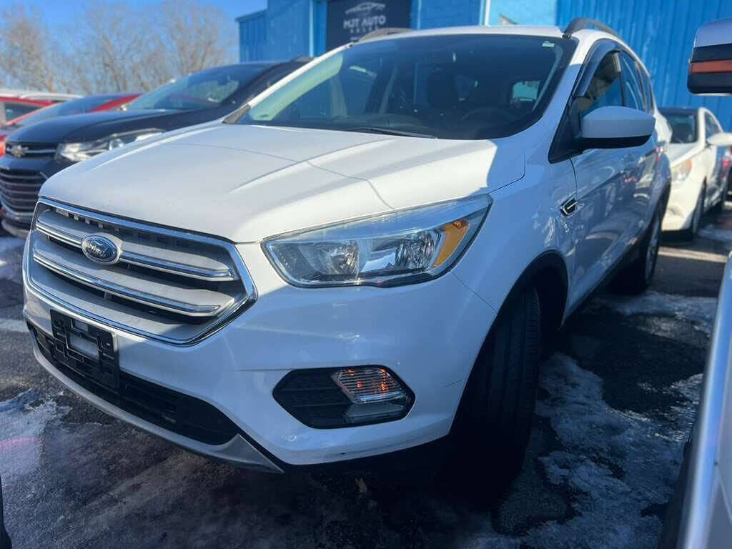 2018 FORD Escape