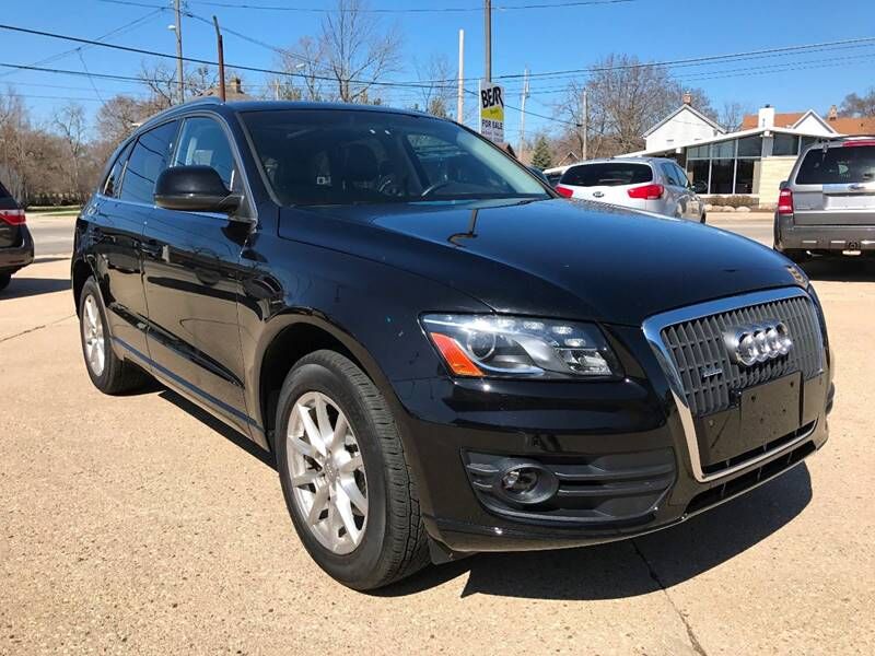 2011 AUDI Q5