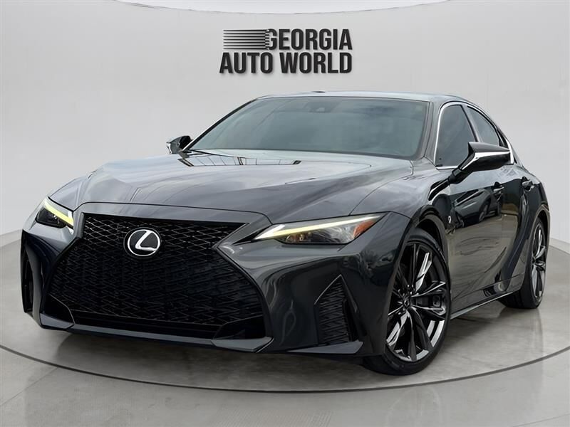 2022 LEXUS IS