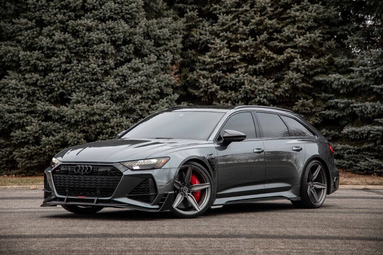 2021 AUDI RS6