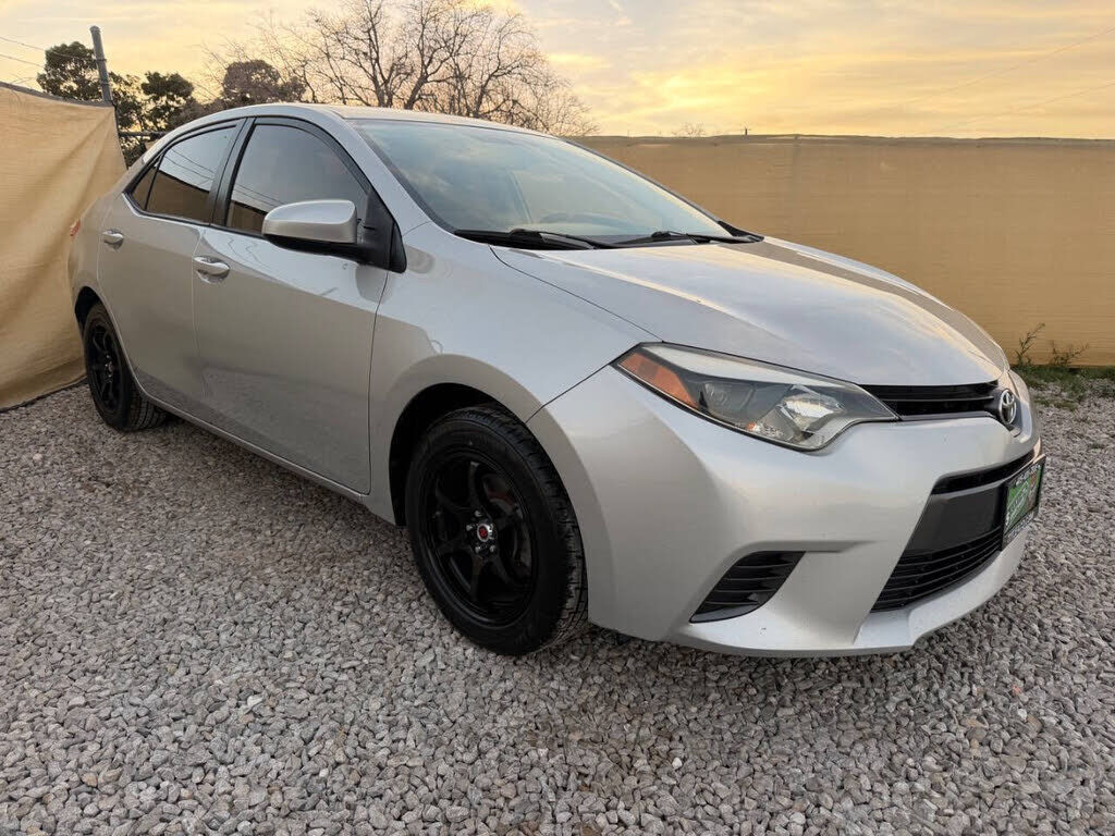 2015 TOYOTA Corolla