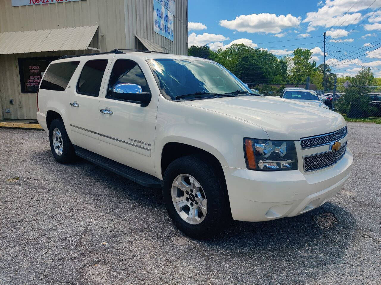 2013 CHEVROLET Suburban
