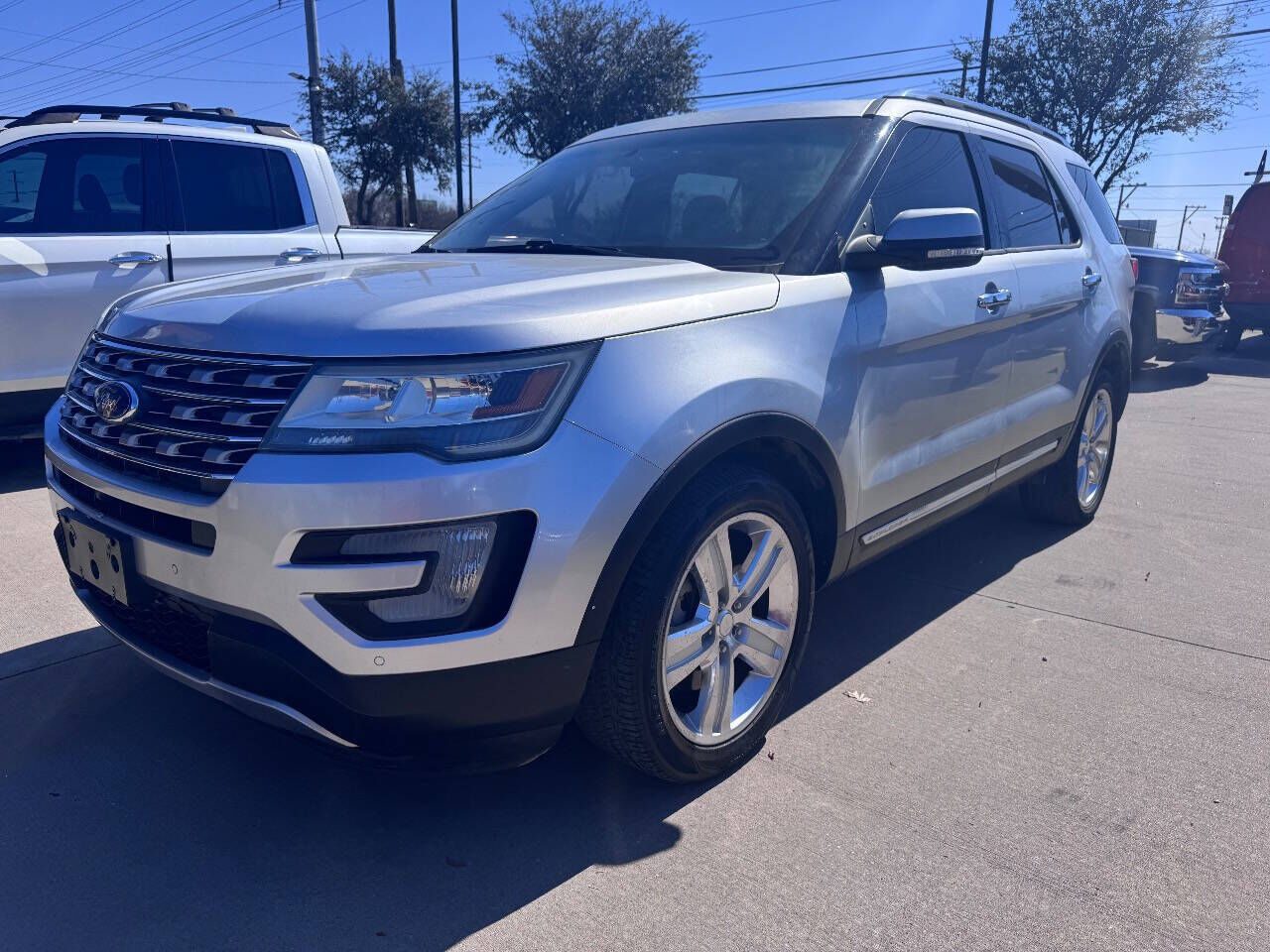 2016 FORD Explorer