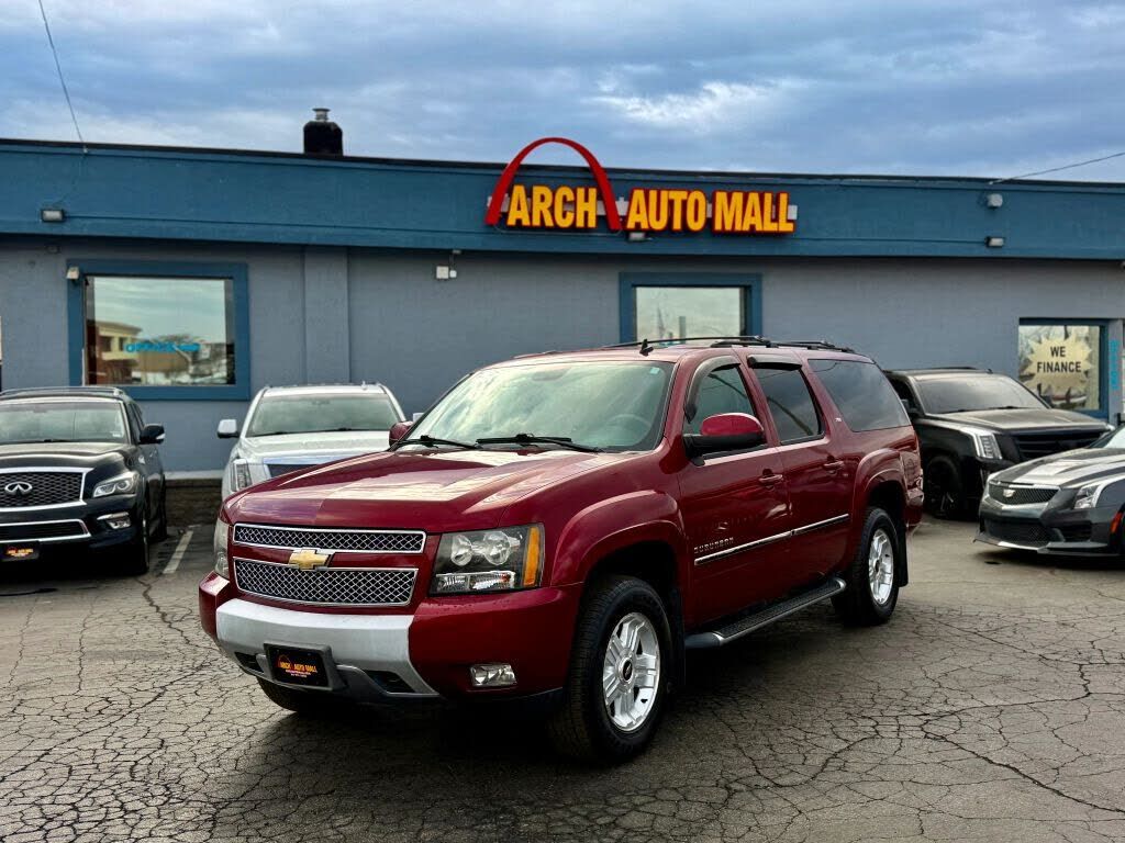 2011 CHEVROLET Suburban