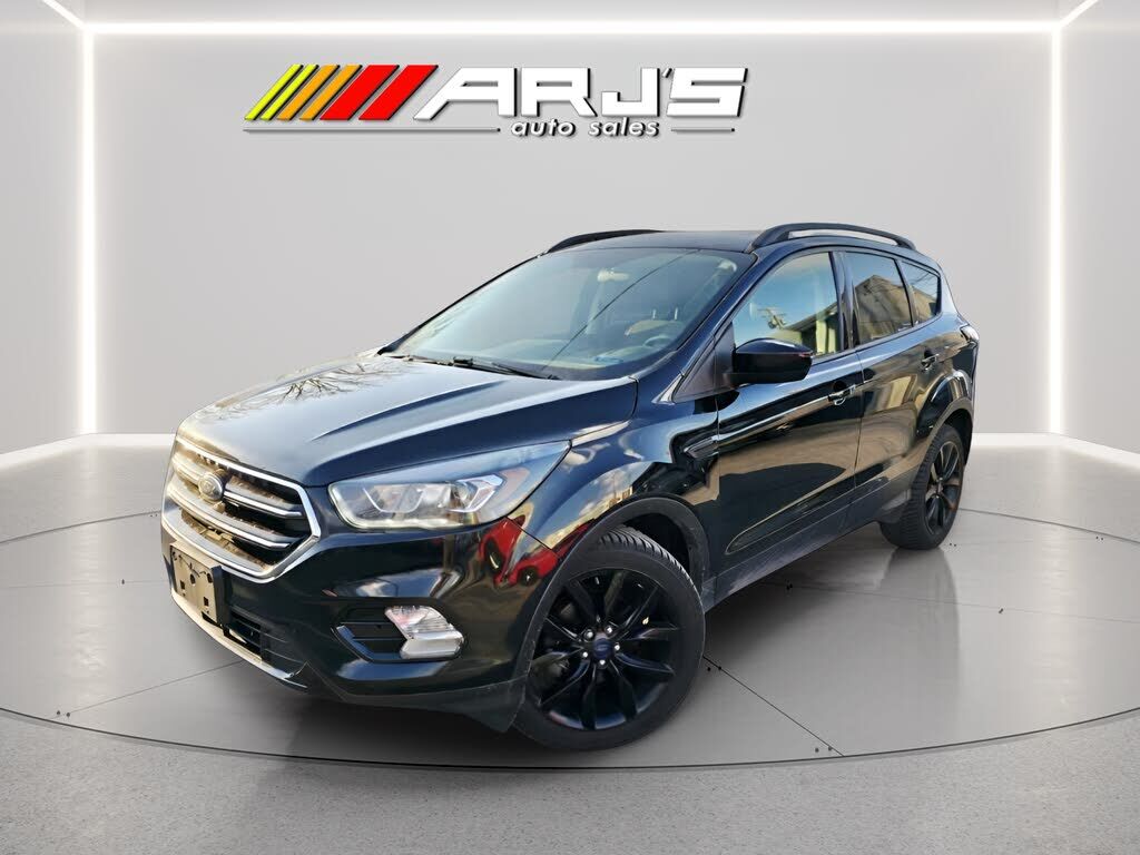 2018 FORD Escape