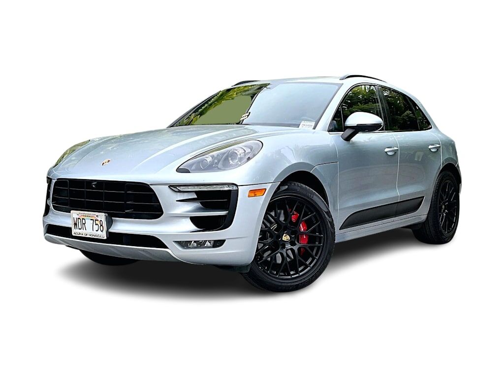 2017 PORSCHE Macan