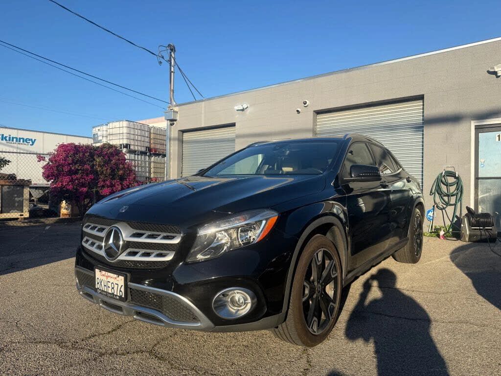 2019 MERCEDES-BENZ GLA-Class