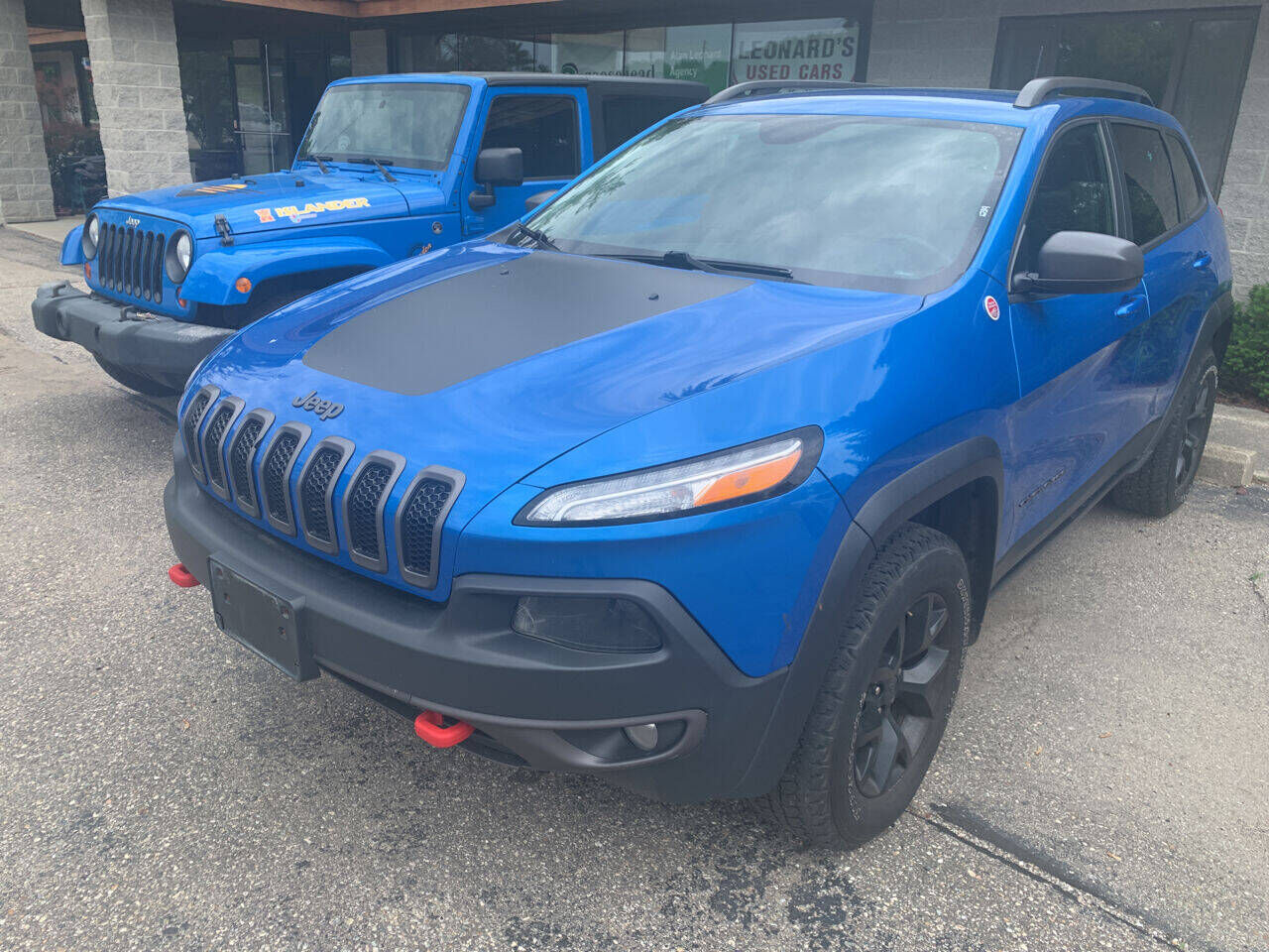 2017 JEEP Cherokee