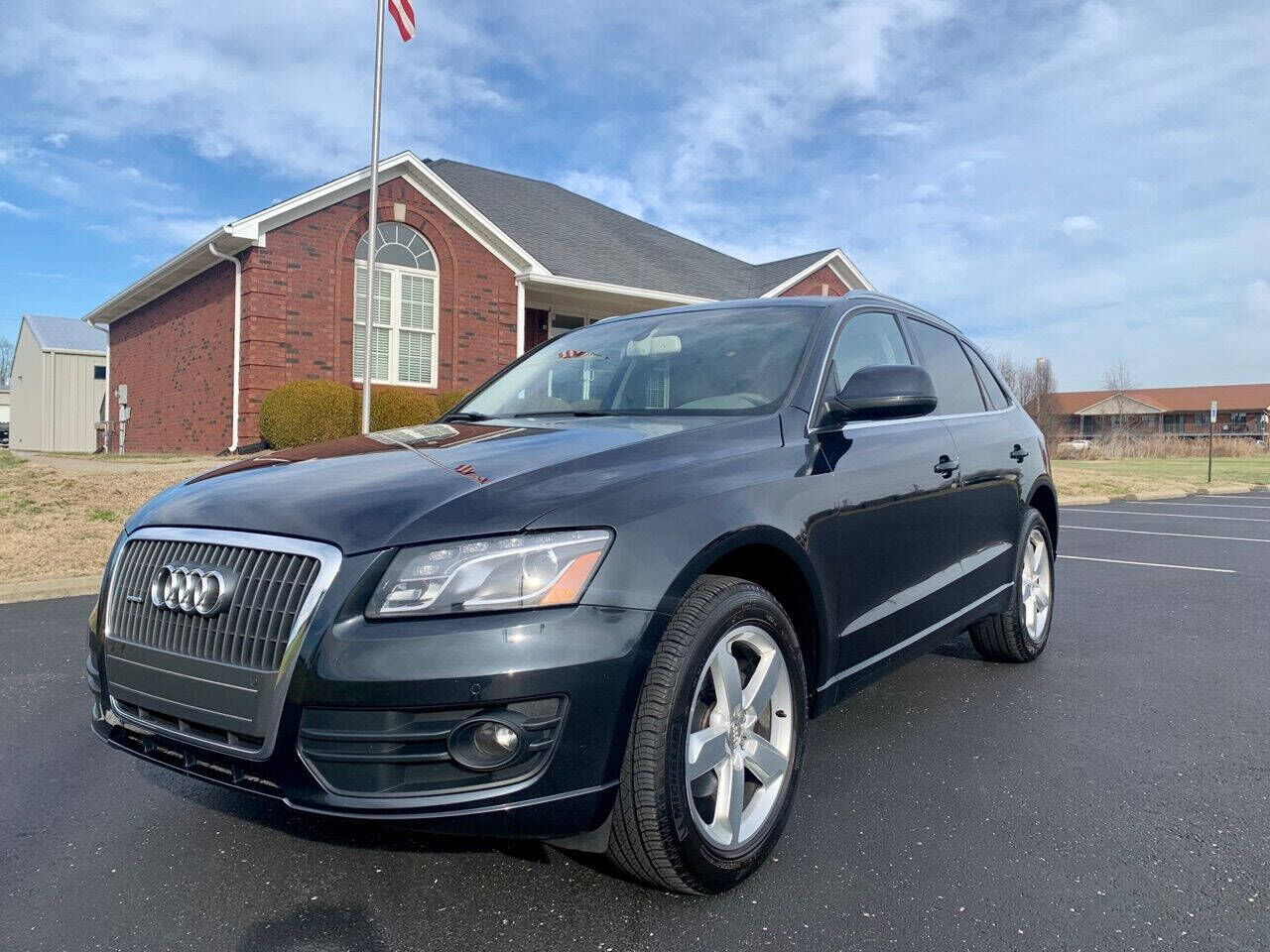 2012 AUDI Q5