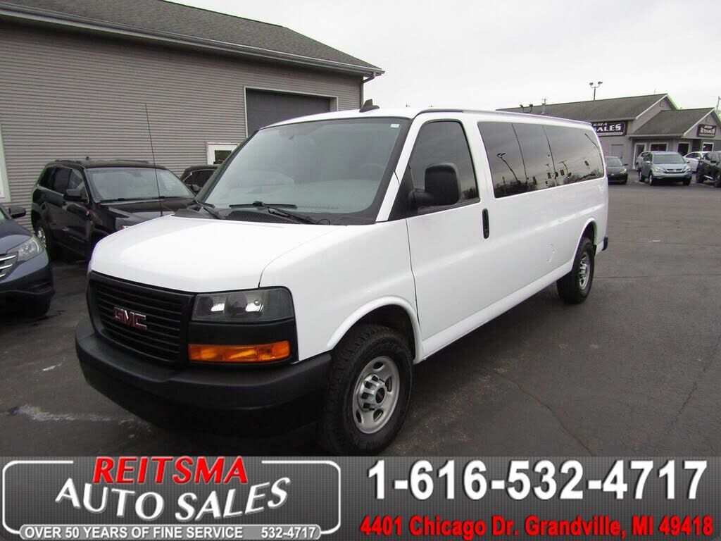 2023 GMC Savana
