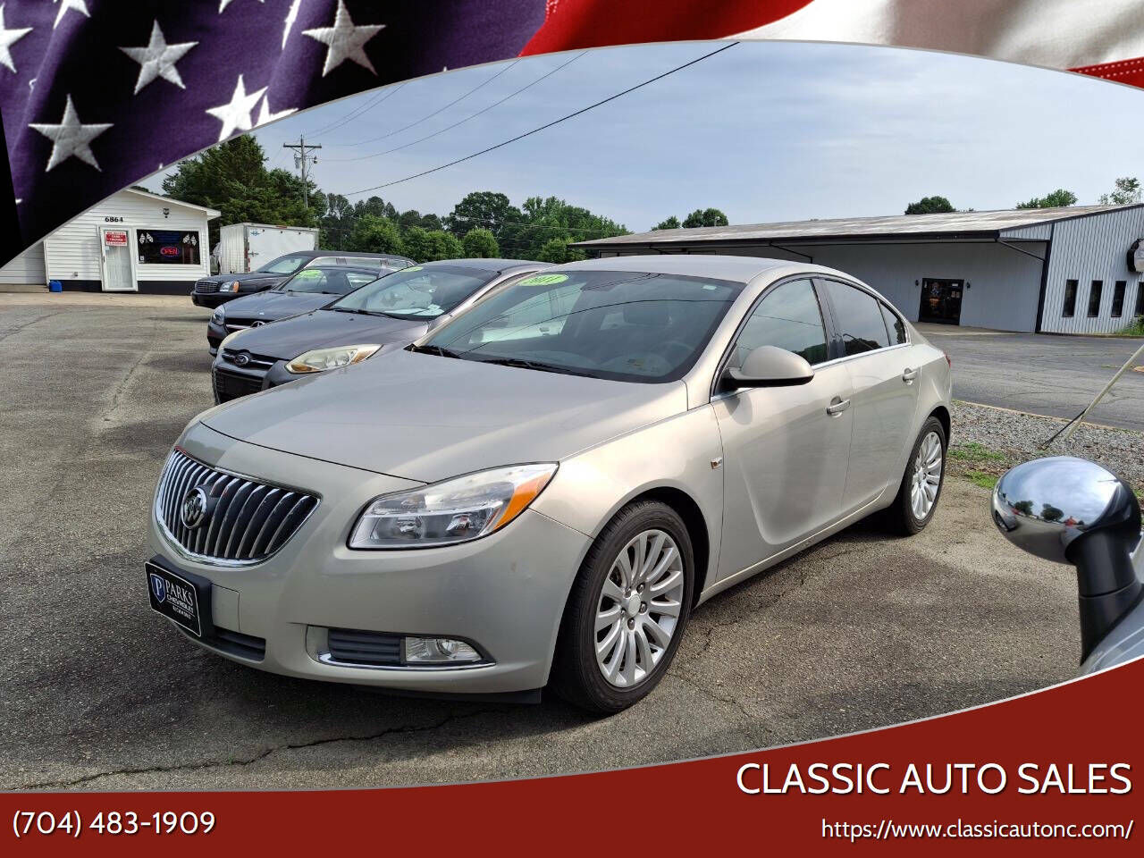 2011 BUICK Regal