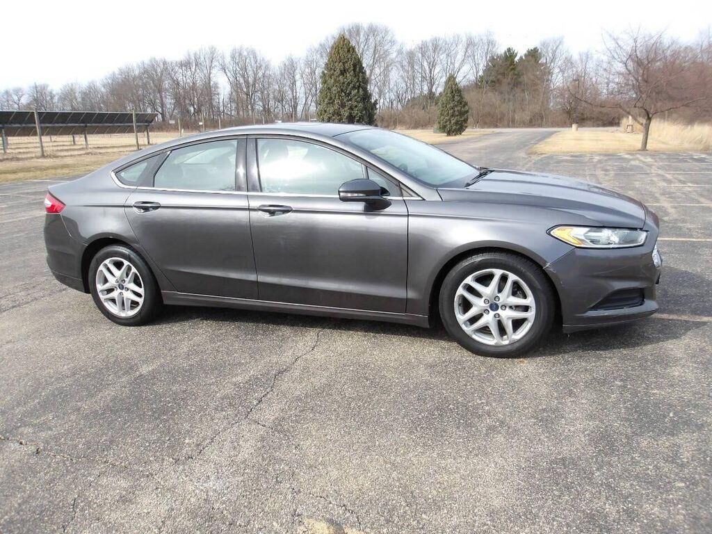 2016 FORD Fusion