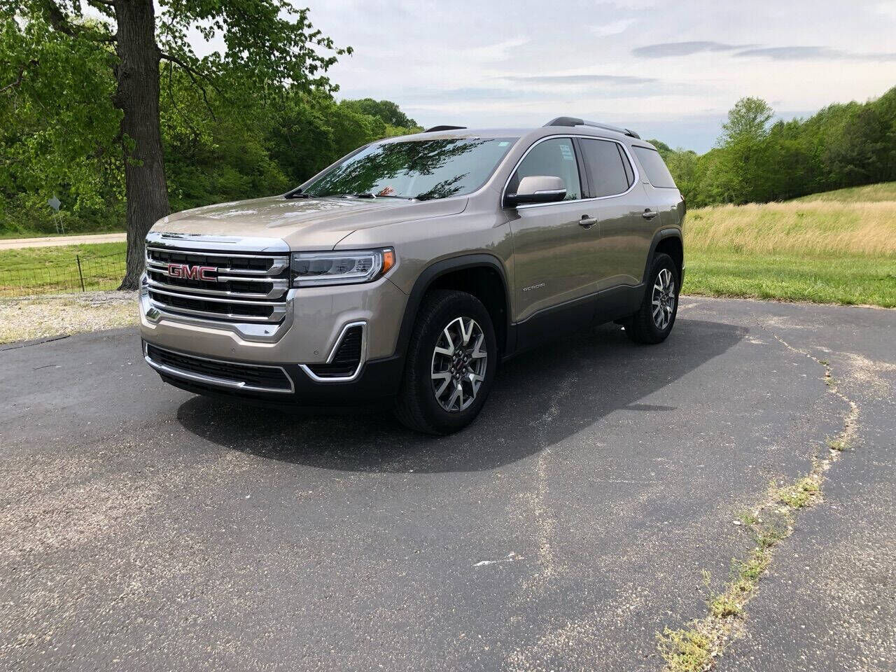 2023 GMC Acadia