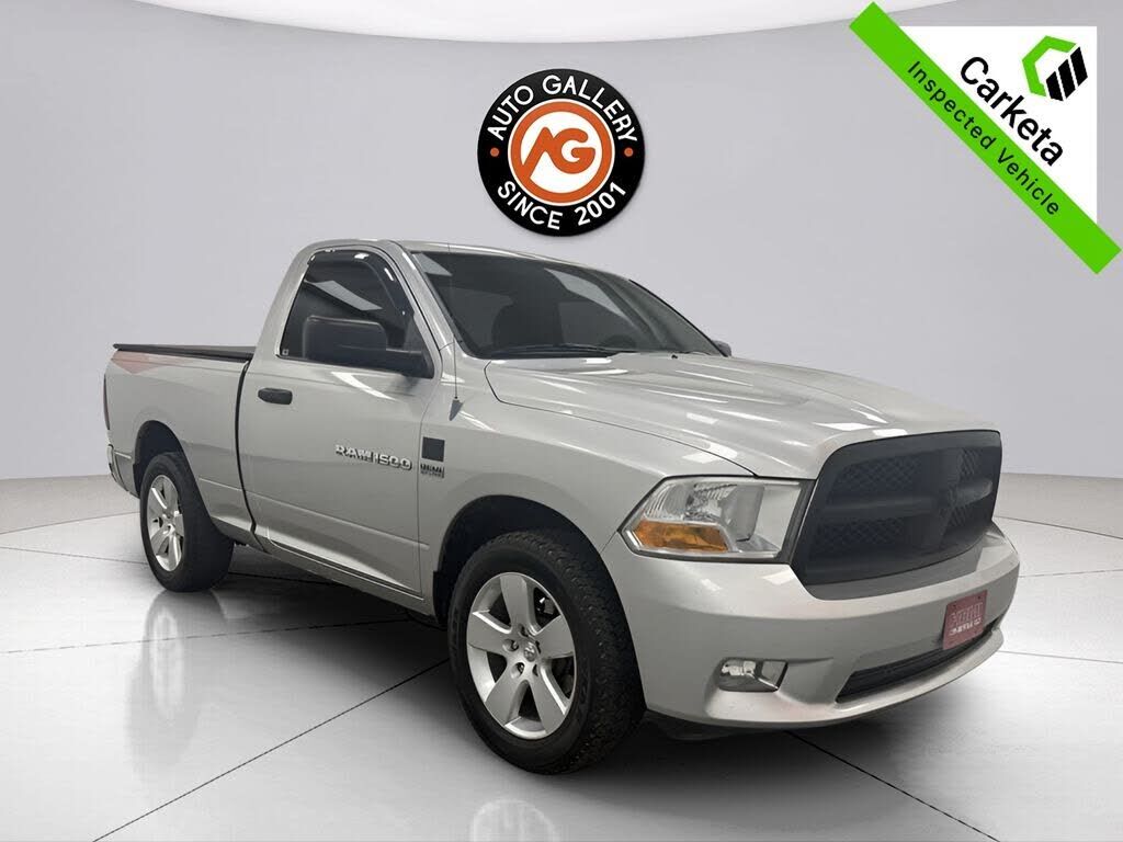 2012 DODGE Ram