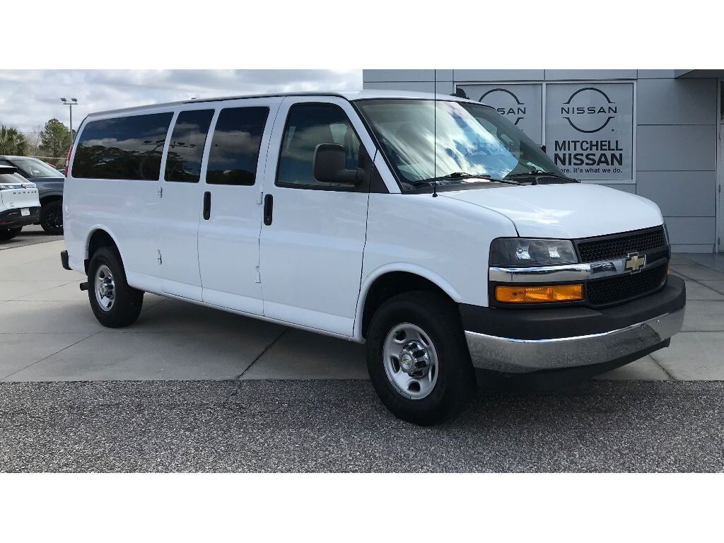 2021 CHEVROLET Express
