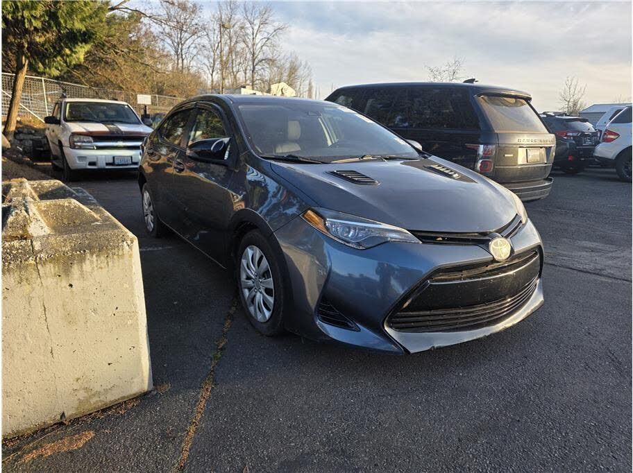 2017 TOYOTA Corolla