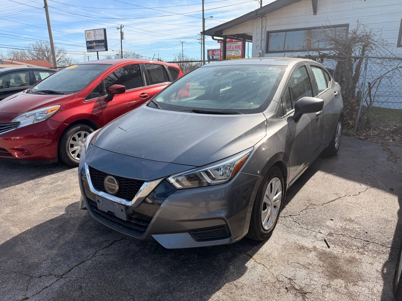 2020 NISSAN Versa
