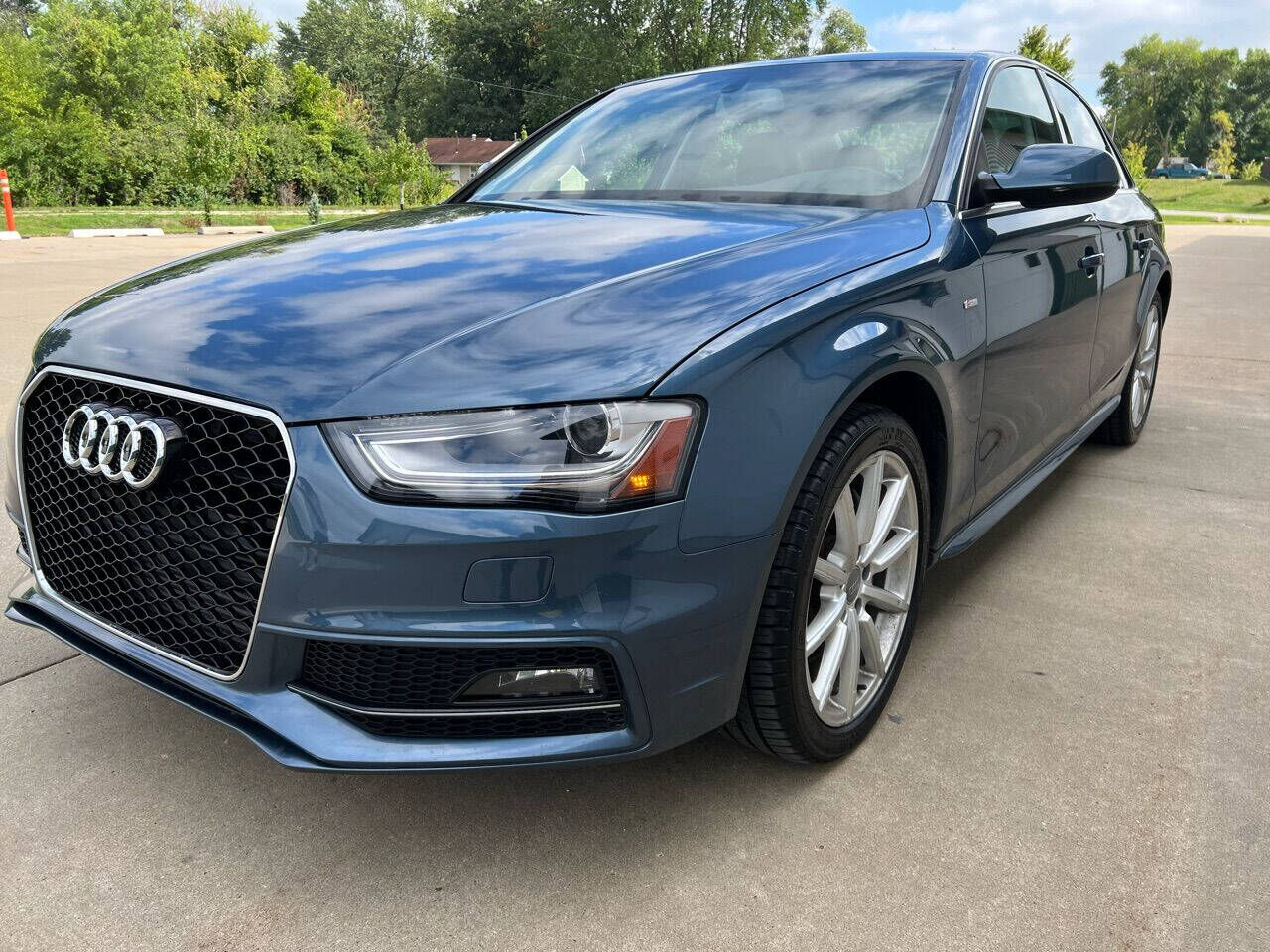 2015 Audi A4