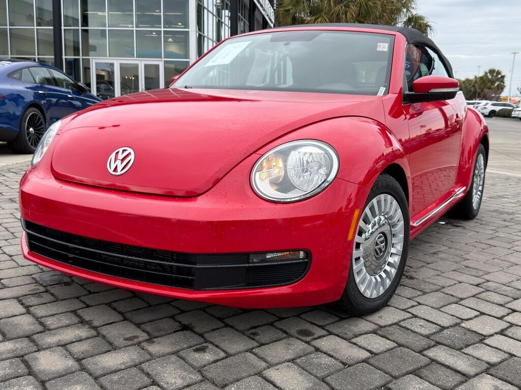 2015 VOLKSWAGEN Beetle