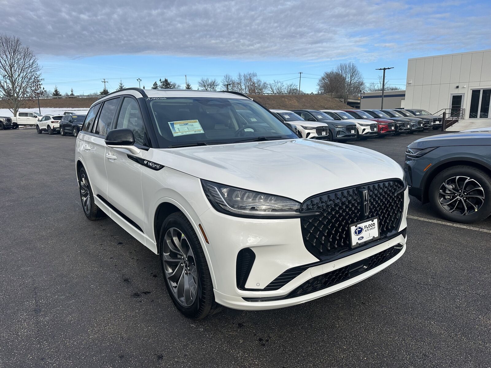 2026 LINCOLN Aviator