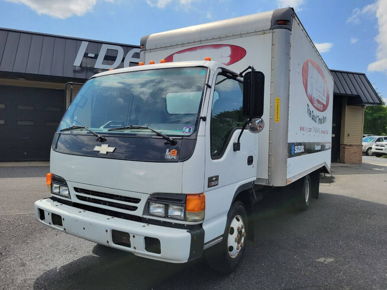 2003 CHEVROLET W4