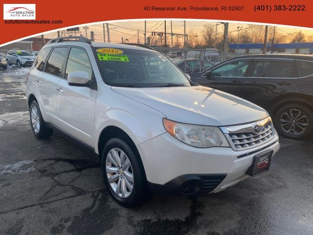 2012 SUBARU Forester