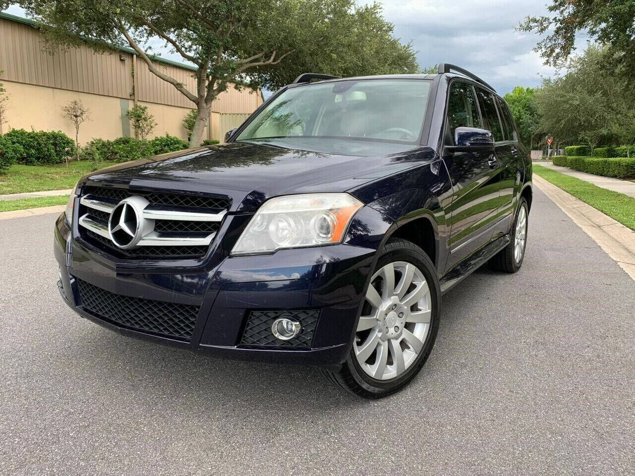 2010 MERCEDES-BENZ GLK-Class
