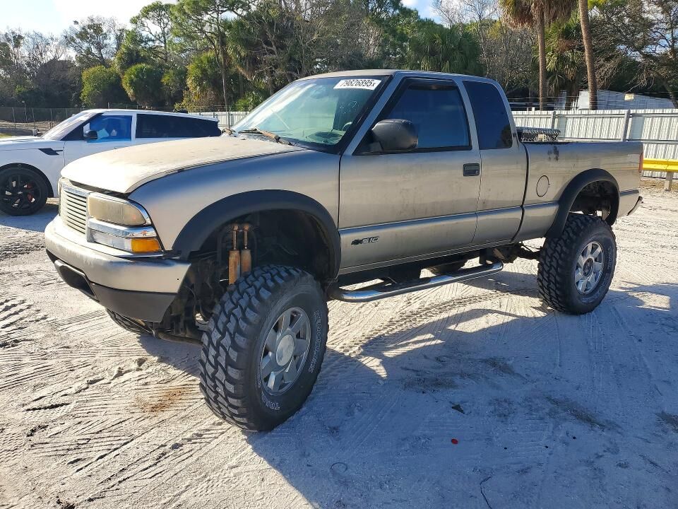 2000 CHEVROLET S-10 Pickup
