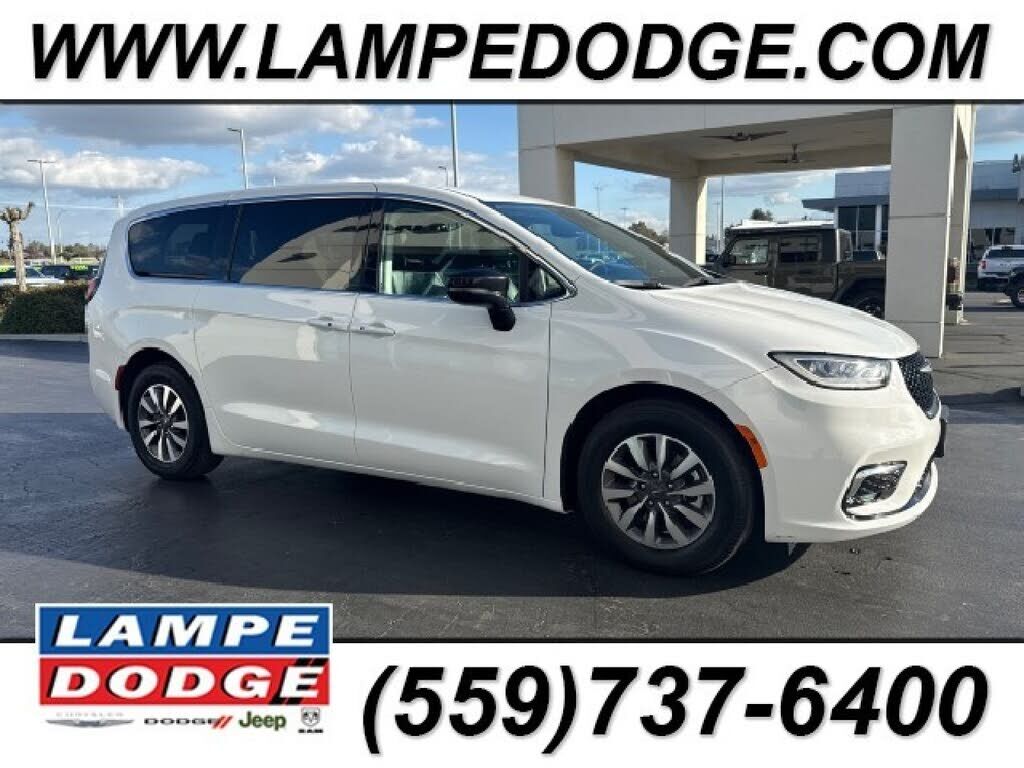 2024 CHRYSLER Pacifica