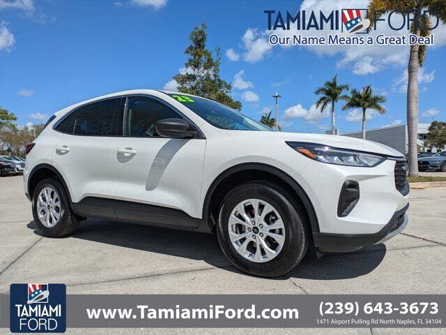 2023 FORD Escape