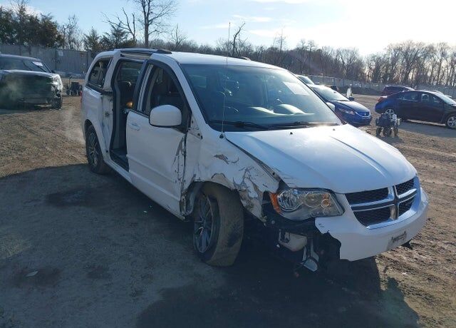 2017 DODGE Grand Caravan