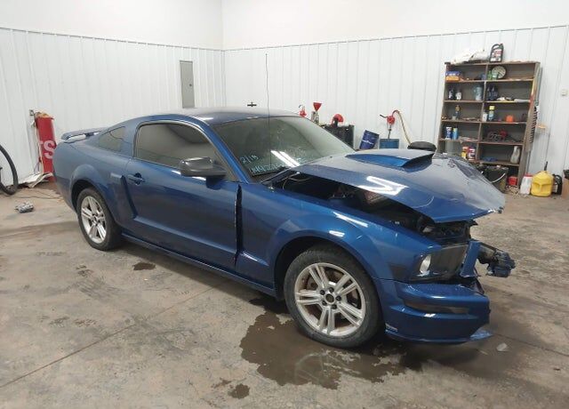 2008 FORD Mustang